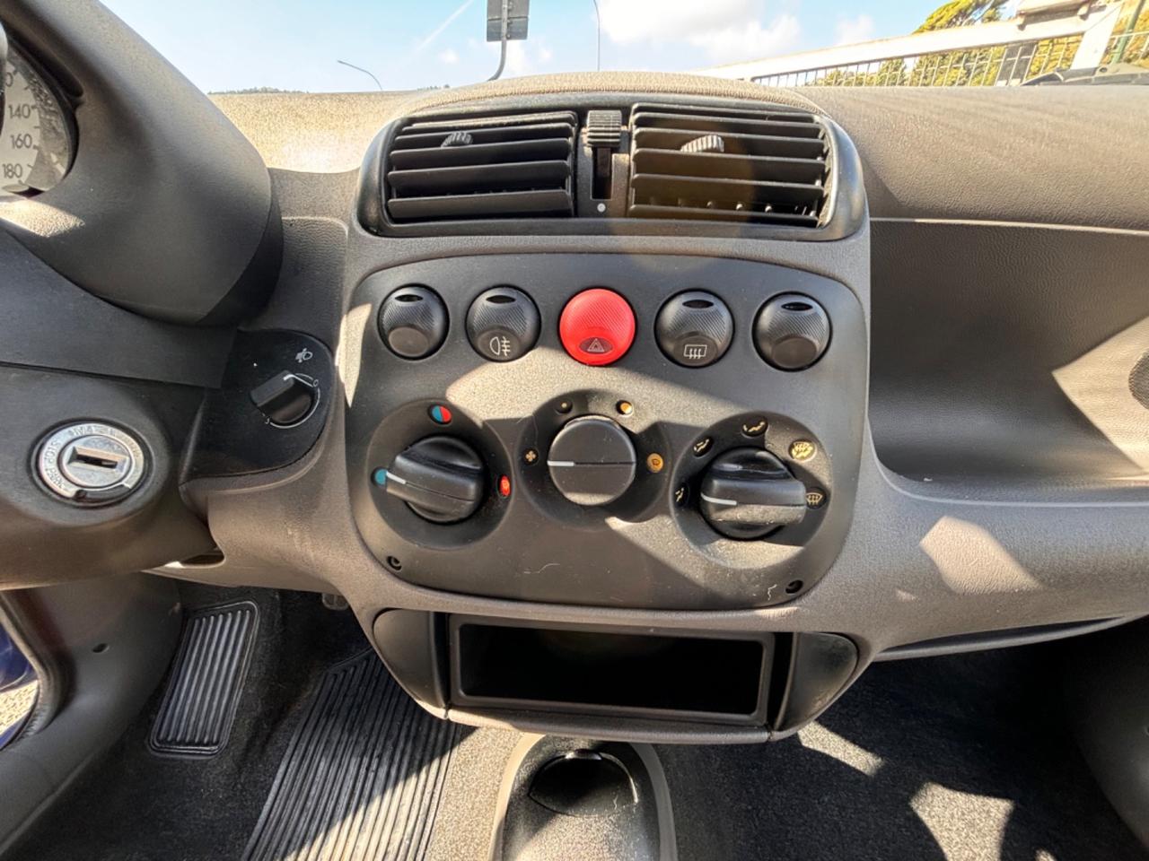 Fiat Seicento 1.1i cat Hobby autovettura solamente 32000 neopatentati