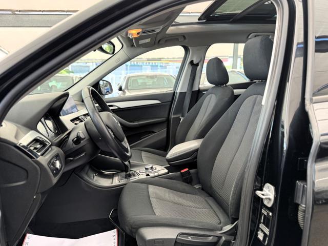 BMW X1 sDrive18d Business Advantage (Navi/Auto/LED)