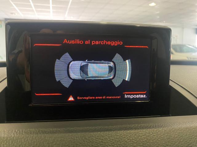 AUDI Q3 2.0 TDI 150 CV Business