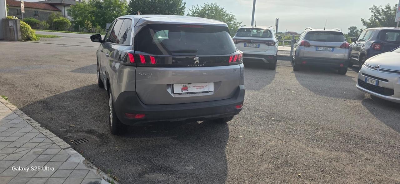 Peugeot 5008 1.5 Diesel 7 posti Automatica