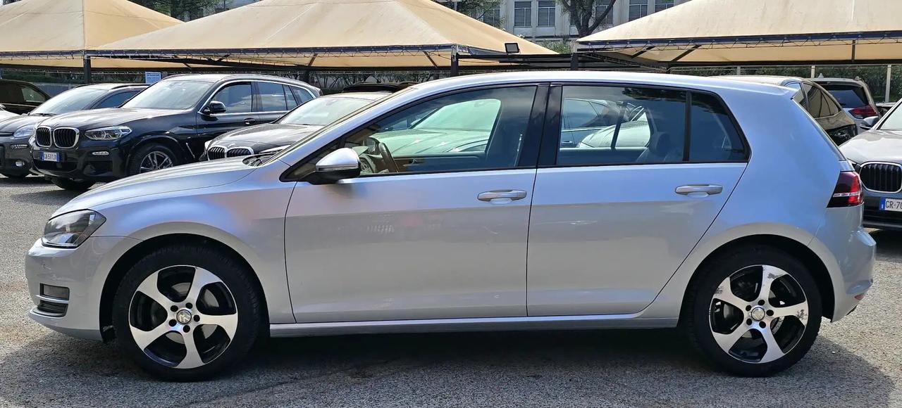 Volkswagen Golf 5p 1.6 tdi (btdi) Highline 110cv