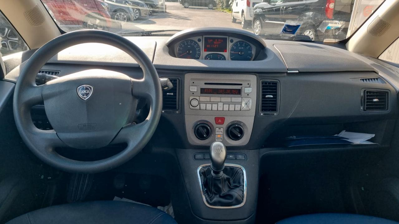 Lancia MUSA 1.4 16V EURO 5 Poltrona Frau-95CV-70KW-