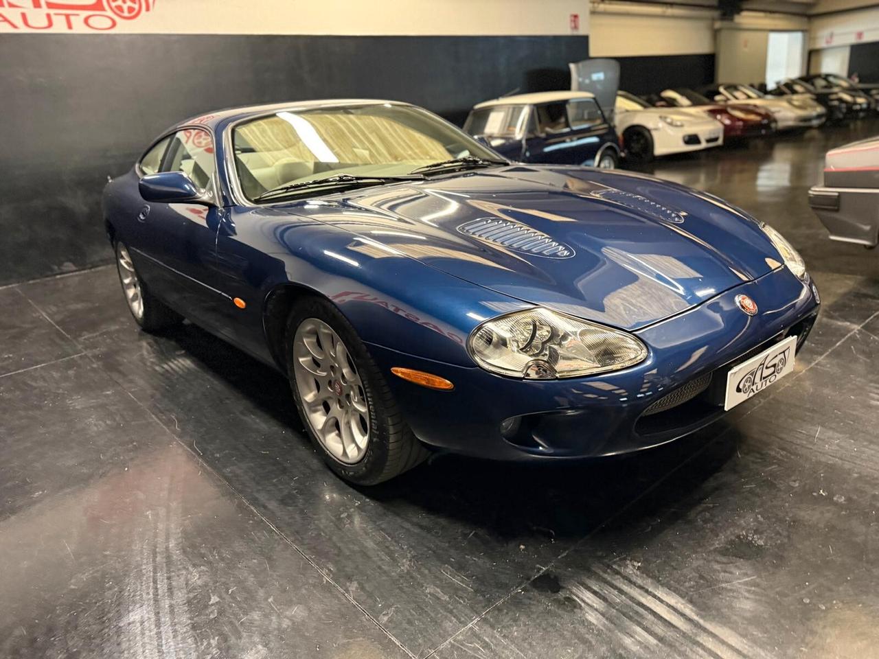 Jaguar XKR 4.0 Coupé asi