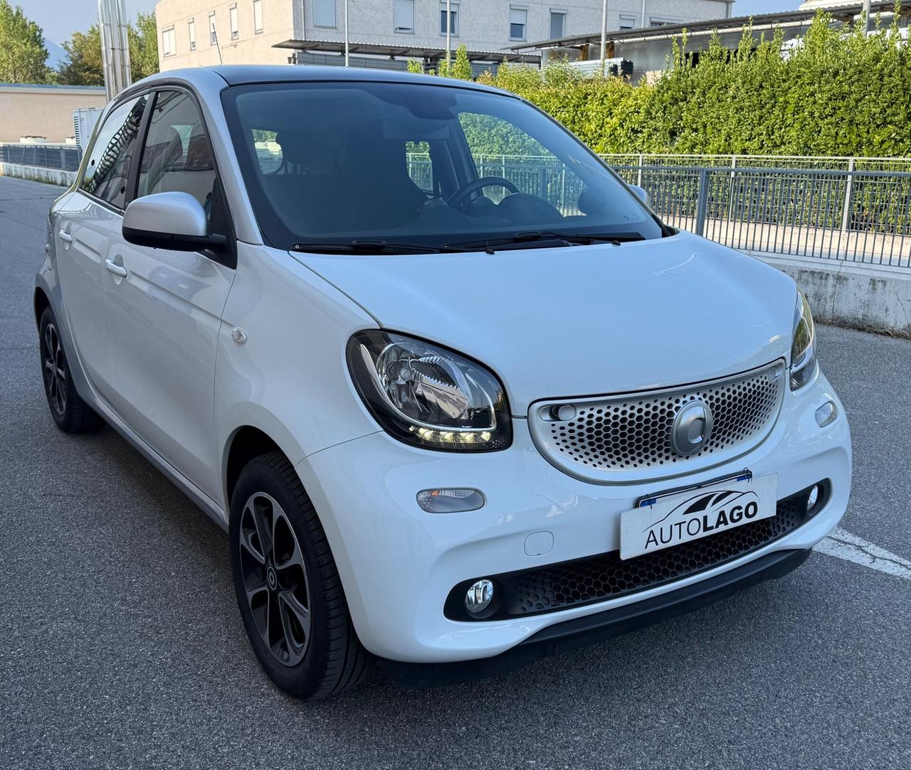 Smart ForFour 1.0 twinamic Passion Automatica