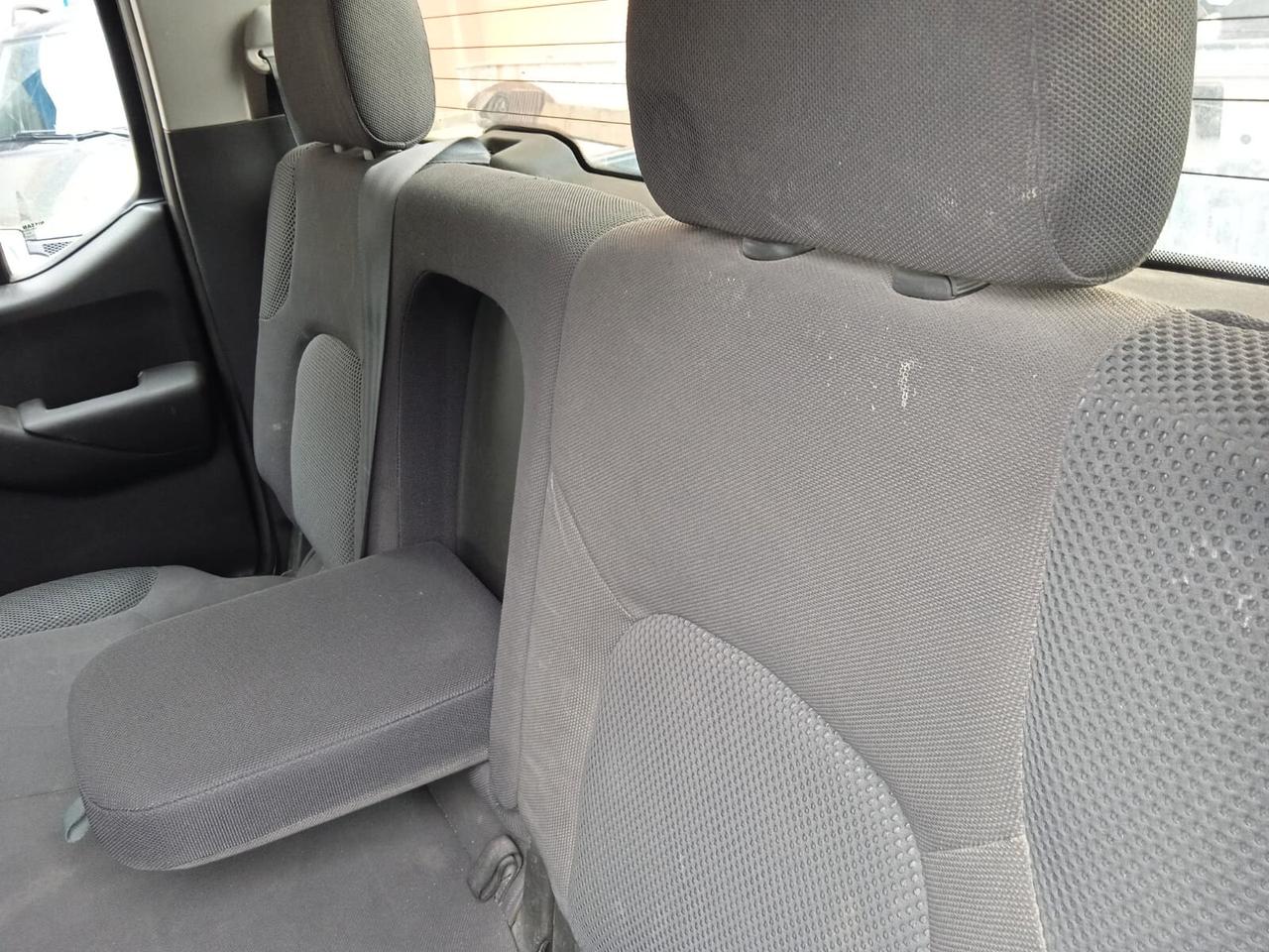 Nissan Navara 2.5 dCi 4 porte Double Cab Platinum