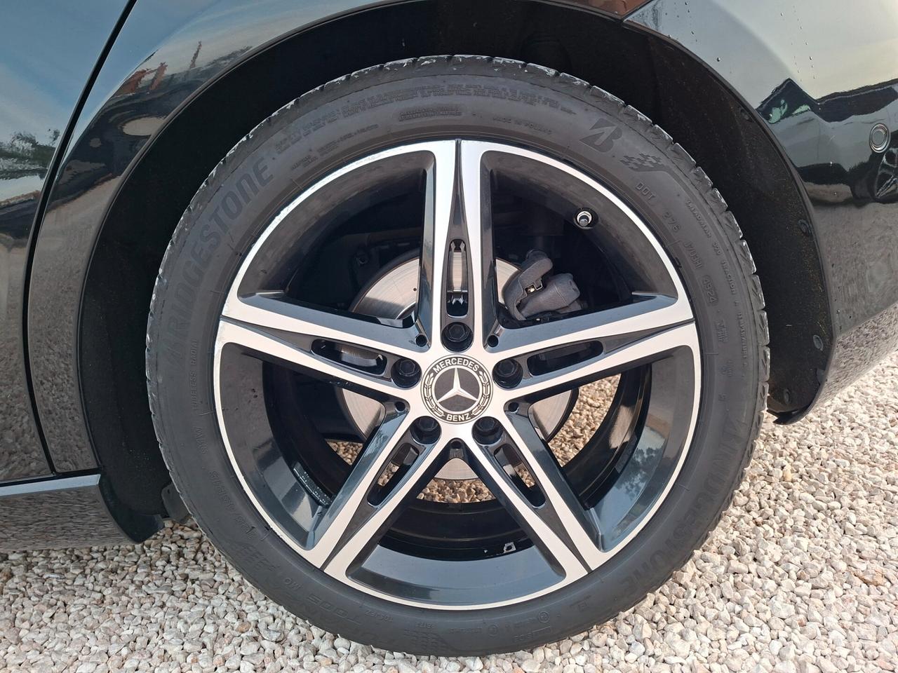 Mercedes A 180 d 2.0 116cv *LED-CRUISE-RADAR*