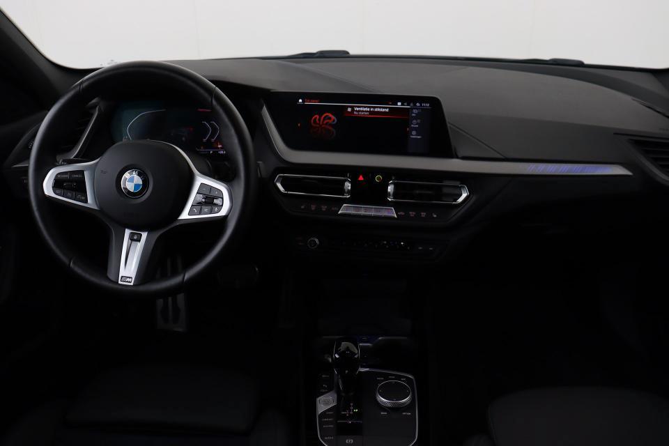BMW 118 i Msport 136cv auto in Promo