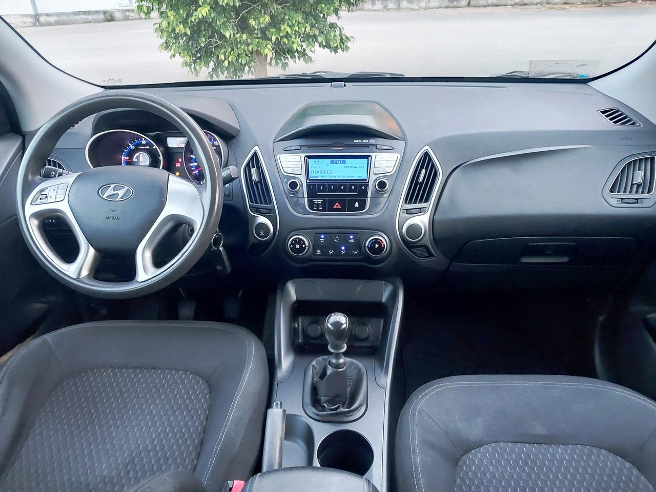 HYUNDAI IX35 1.7 CRDi 2WD COMFORT 04/2012