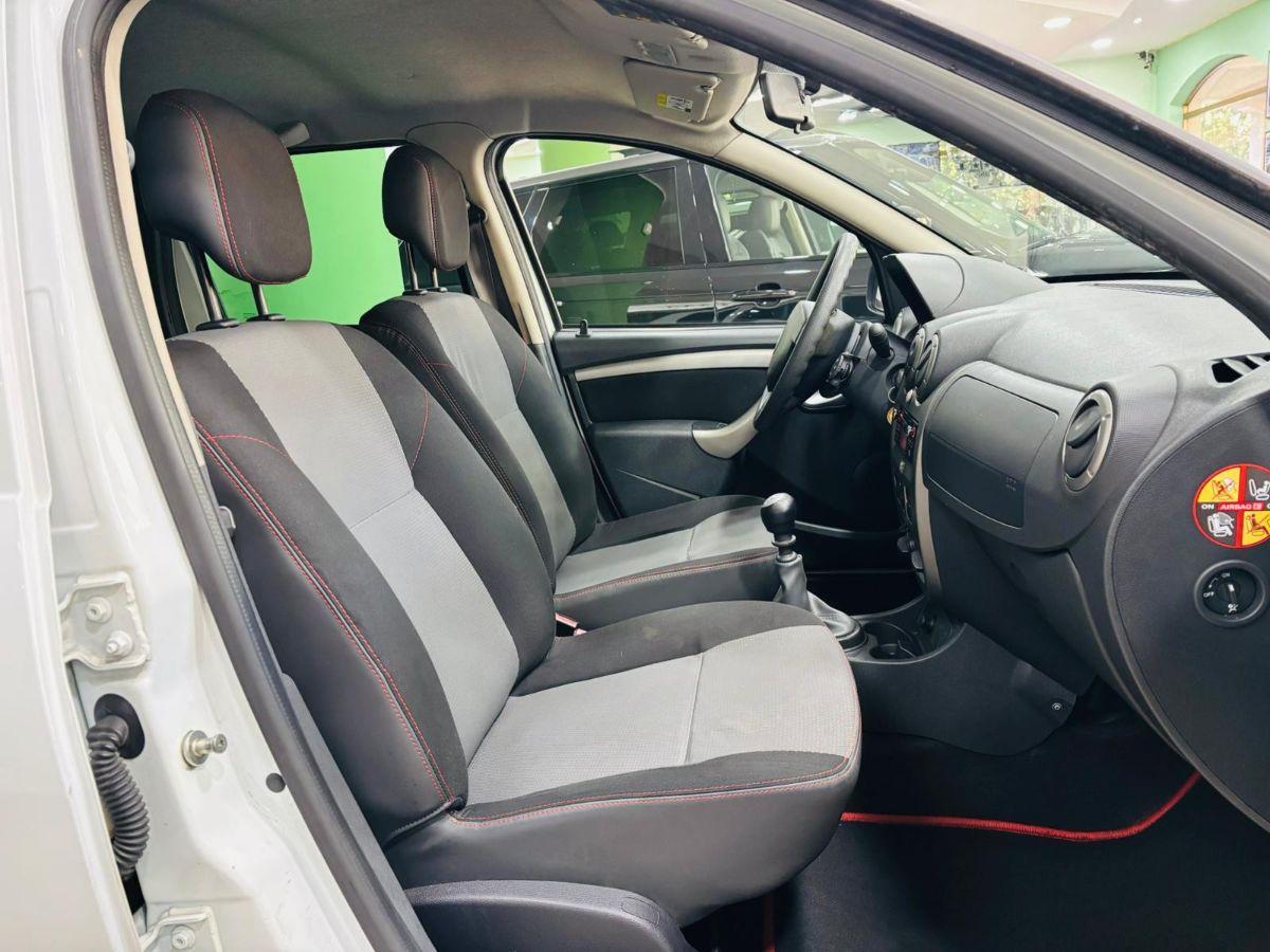 Dacia Duster 1.5 dCi 110 CV 4x2 Lauréate