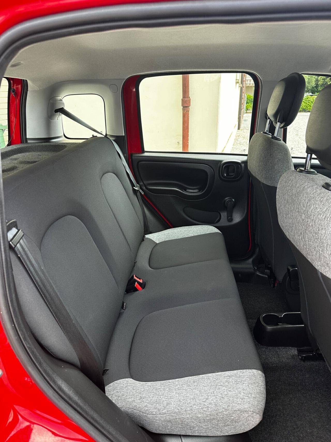 Fiat Panda 1.0 FireFly S&S Hybrid Red