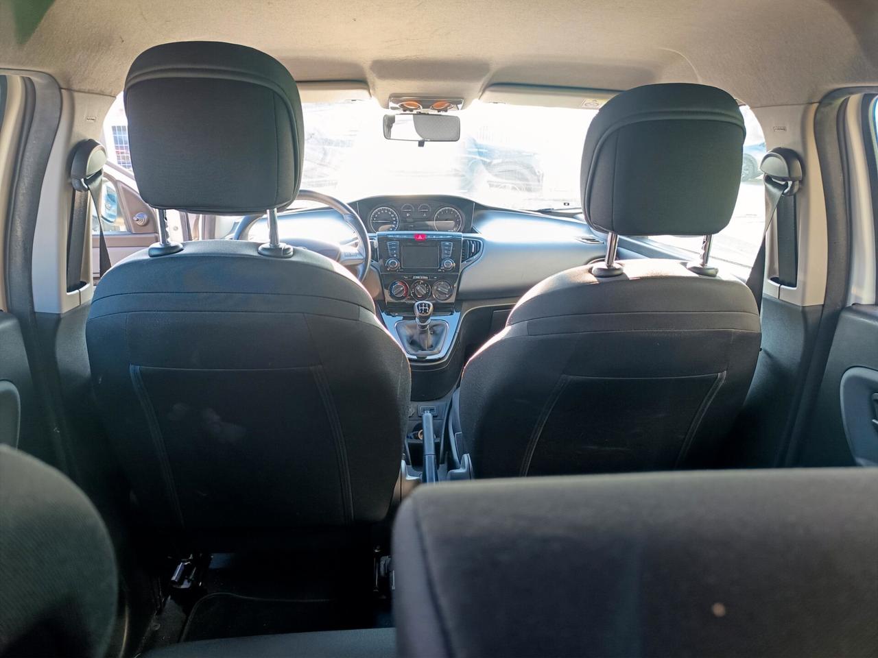 Lancia Ypsilon 1.2 69 CV 5 porte GPL Ecochic Gold