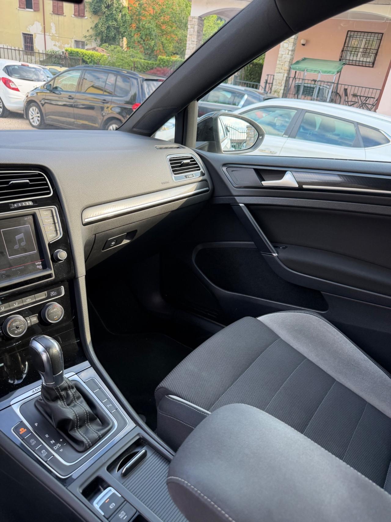 Volkswagen Golf R 2.0 TSI DSG 4MOTION 5p. BMT