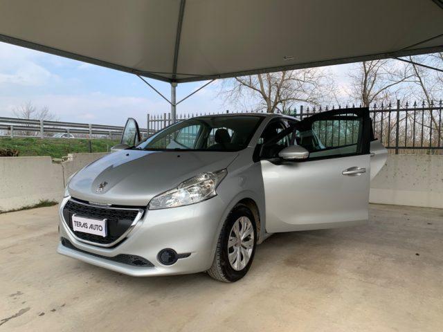 PEUGEOT 208 1.0 VTi 68 CV 5 porte OK NEOPATENTATI EURO 5 BENZ