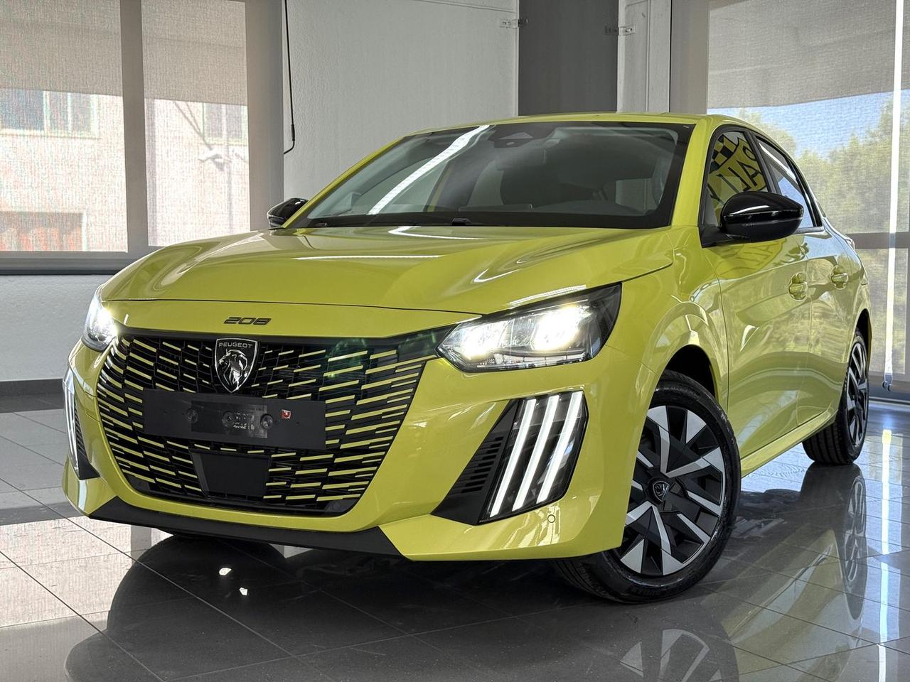 Peugeot 208 Style 1.2 100/110 MHEV #11393