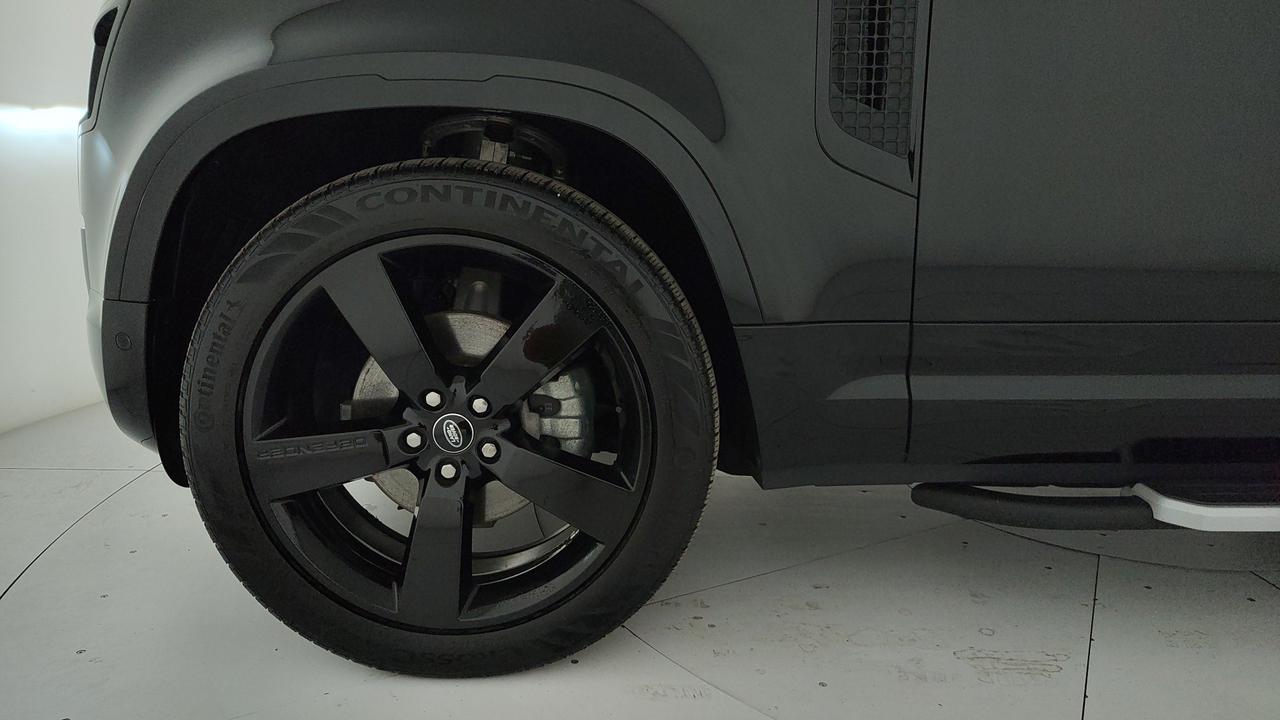 LAND ROVER Defender 110 3.0d i6 mhev X-Dynamic SE awd 200cv auto - autocarro