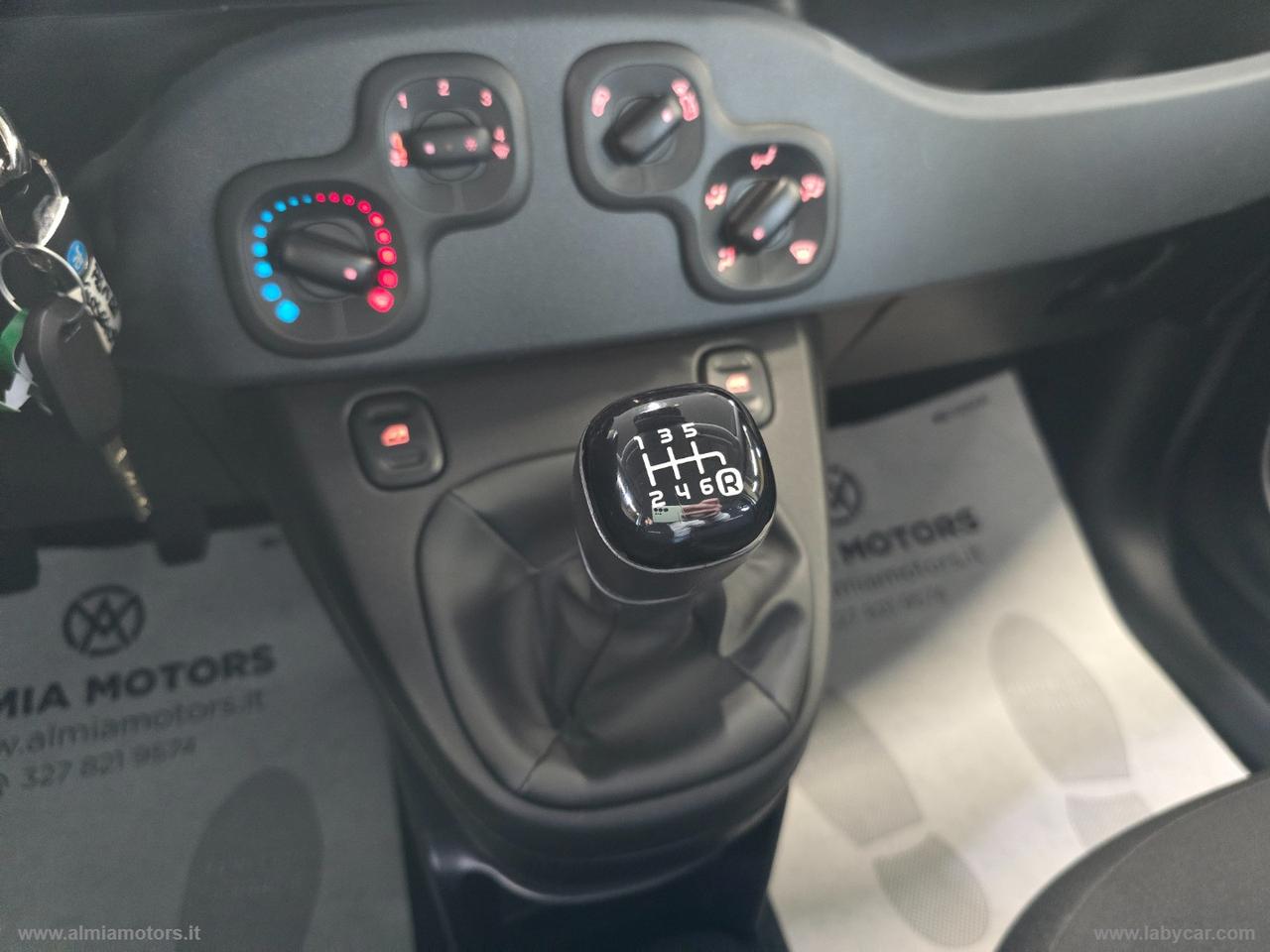 FIAT Panda 1.0 FireFly S&S Hybrid Pandina