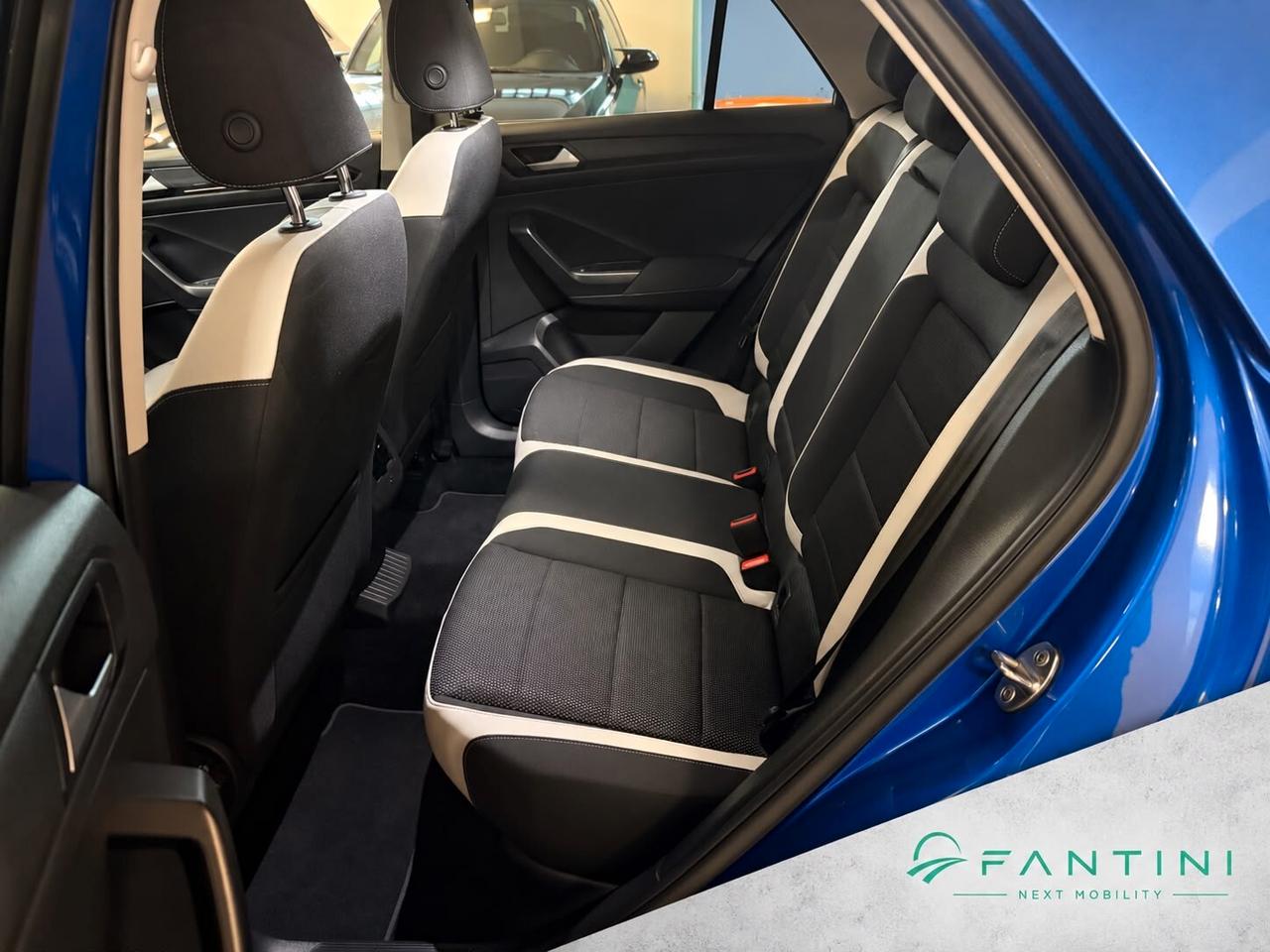 Volkswagen T-Roc Advanced 1.5 TSI DSG-Fari Full LED-LEGGI SOTTO