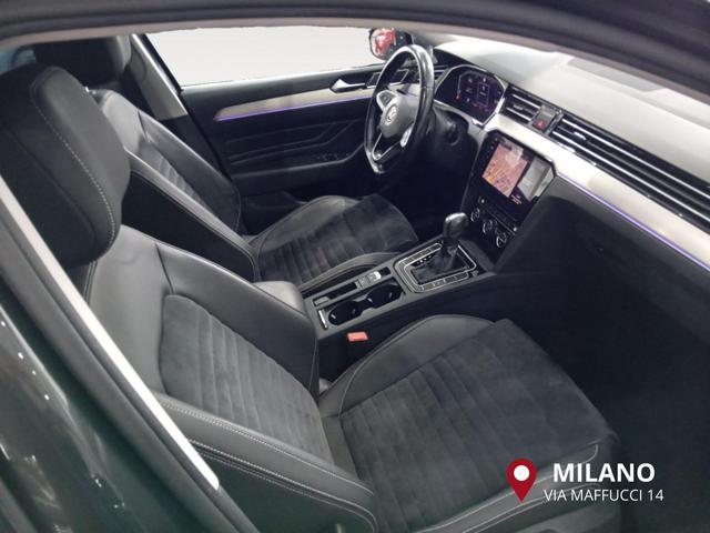VOLKSWAGEN Passat Variant 2.0 TDI SCR EVO DSG Executive