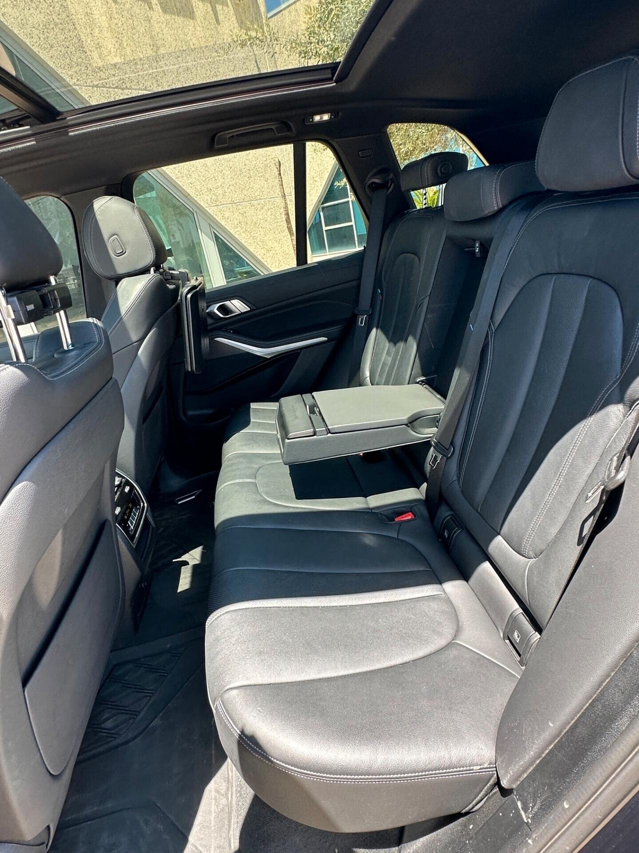 BMW X5 xdrive30d Super Offerta T-stock prezzo imperdibile