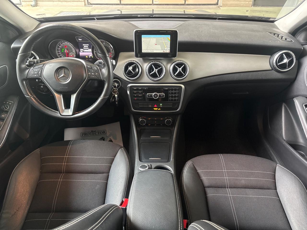 Mercedes-benz GLA 200 CDI Automatic