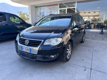 Volkswagen Touran 1.6 Conceptline Bifuel GPL