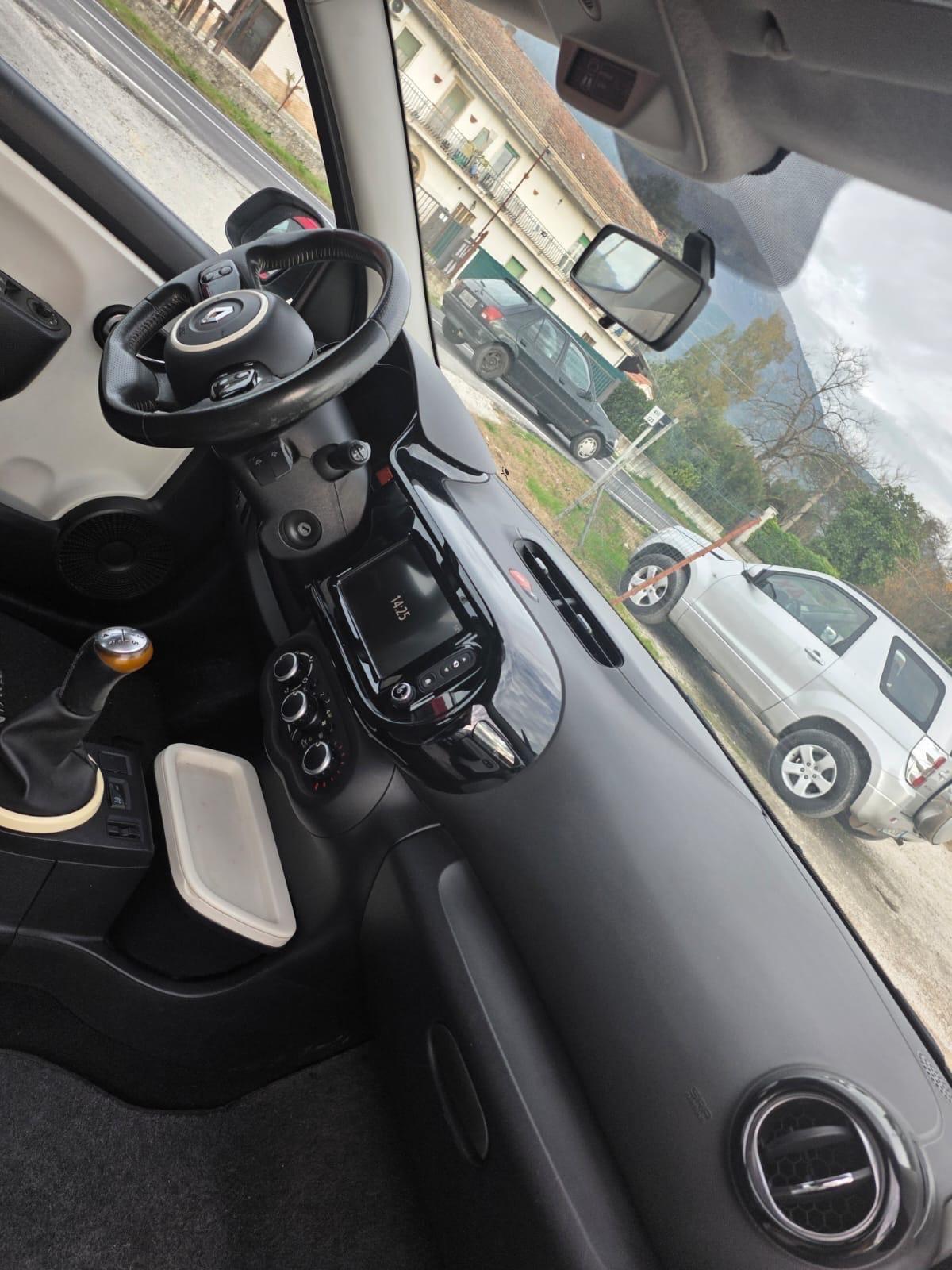 Renault Twingo km 80 mila garantita 12 mesi