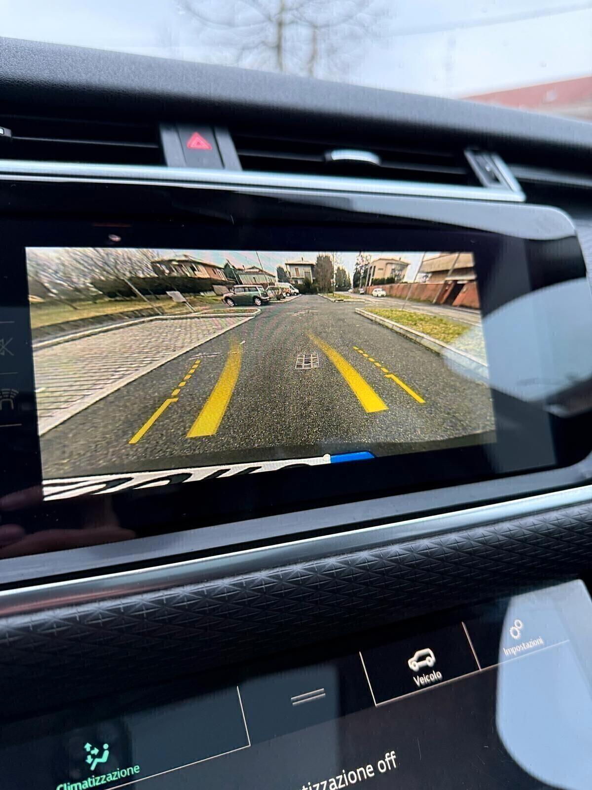 Land Rover Range Rover Velar 2.0D I4 180 CV R-Dynamic