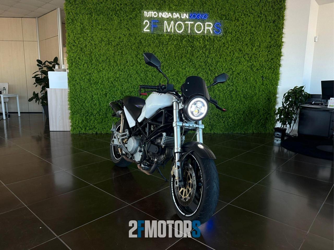 Ducati Monster 750 Dark