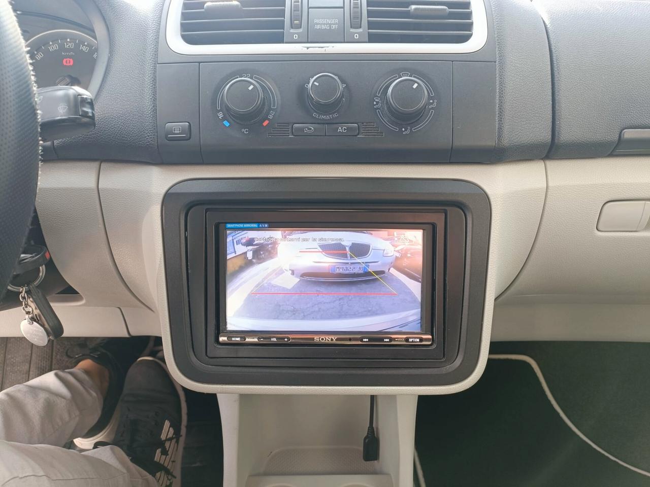 Skoda Roomster 1.4 TDI 80CV Comfort ok neopatentati