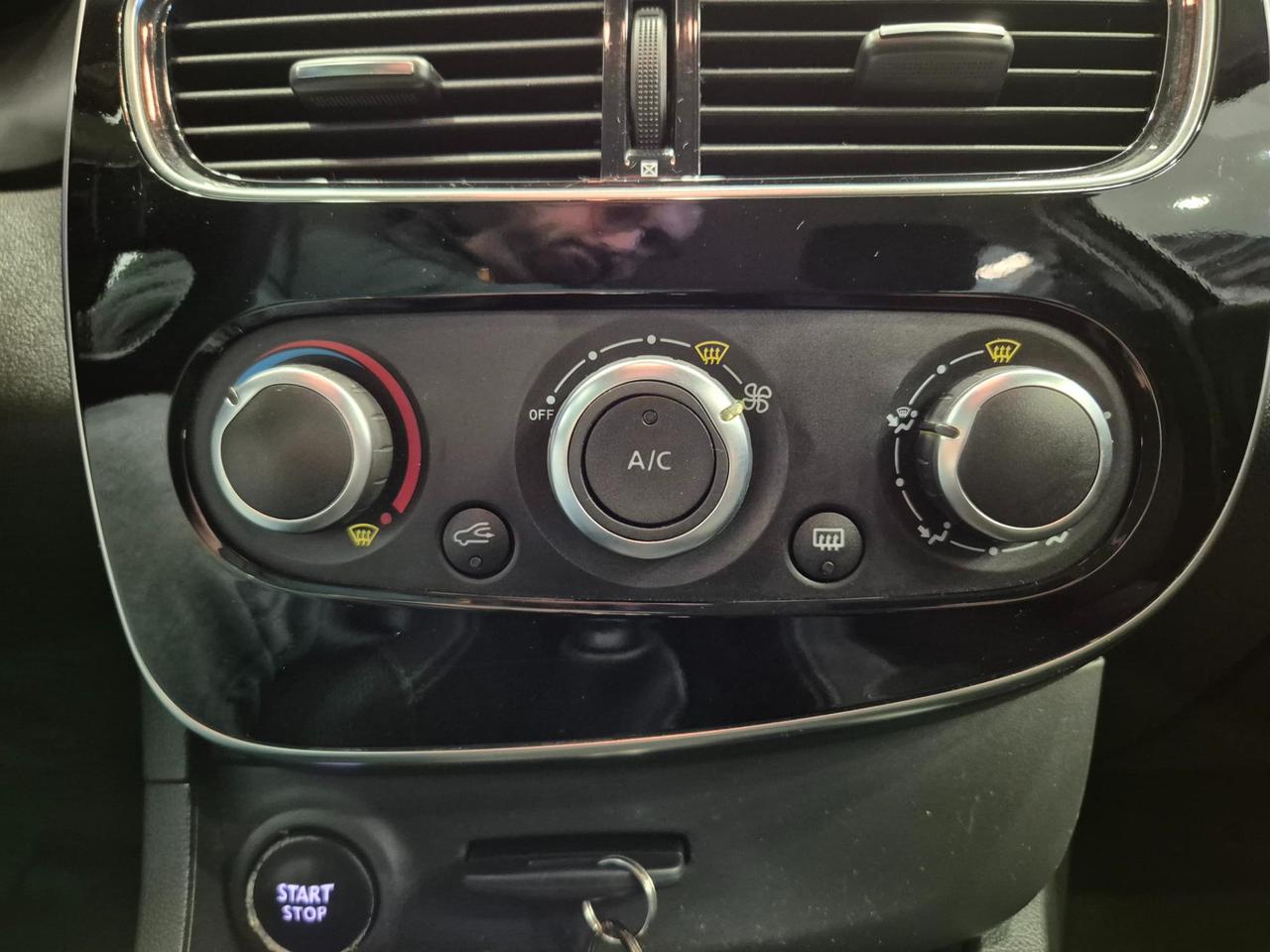 Renault Clio 1.5 dci energy Life 75cv Tuning - NEOPATENTATI - Uniproprietario - Sens. park