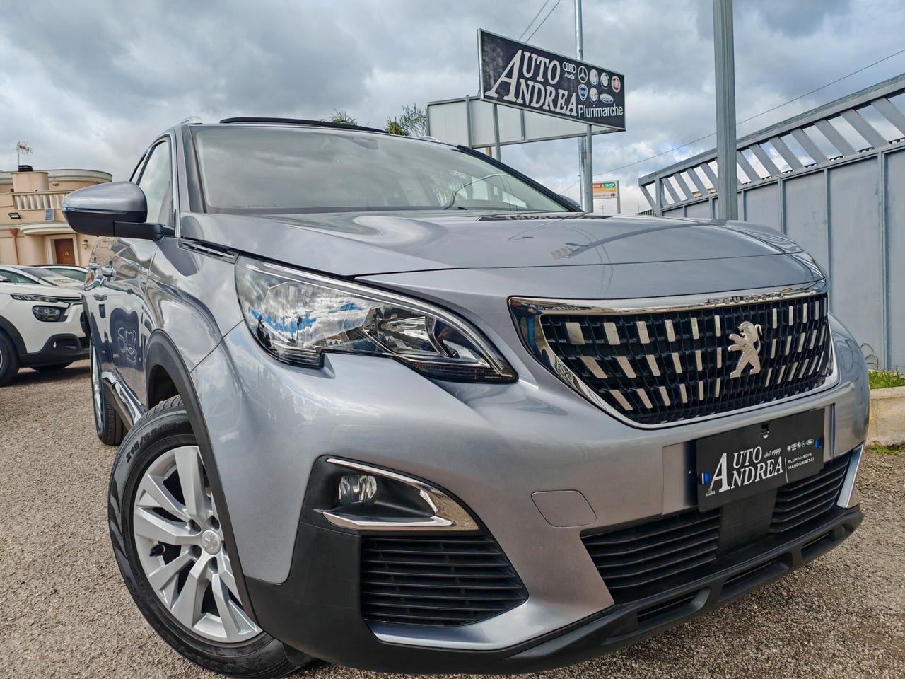 Peugeot 3008 15HDi Tetto navig led 2020