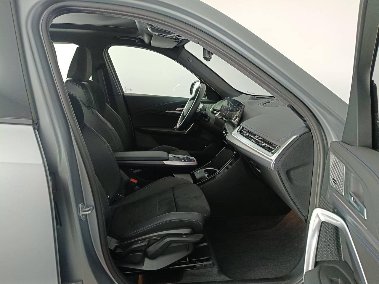 BMW X1 U11 - X1 xdrive23d mhev 48V MSport Pro auto