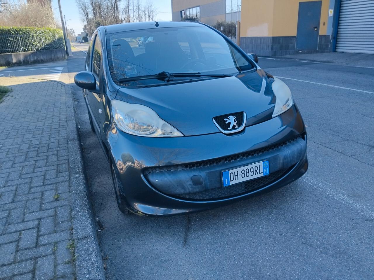 Peugeot 107 1.0 68CV 5p. Plaisir 2Tronic IDEALE PER NEO PATENTATI A SOLI 2.999 EURO