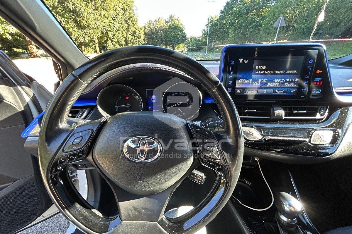 TOYOTA C-HR 1.8 Hybrid E-CVT Style