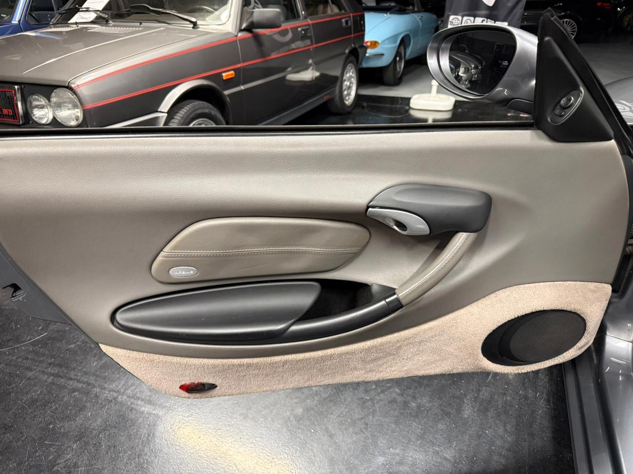 Porsche Boxster 2.7i 986 asi