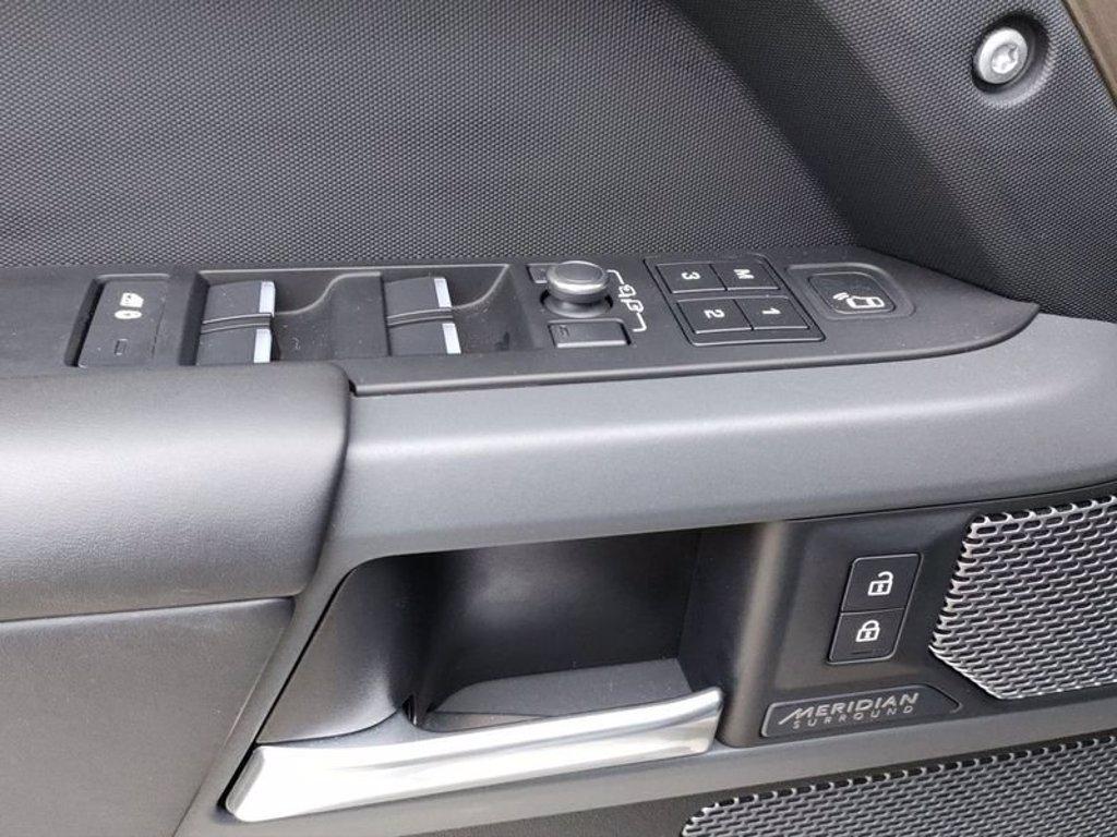 LAND ROVER Defender 110 3.0d i6 mhev x-dynamic hse awd 250cv auto 7p.ti del 2021