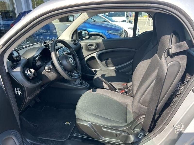 smart fortwo EQ PURE 22KW
