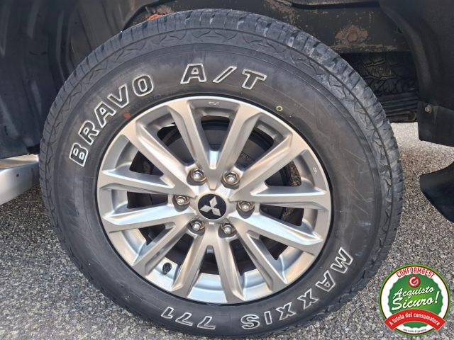 MITSUBISHI L200 2.4 DI-D/154CV Double Cab Intense NO IVA