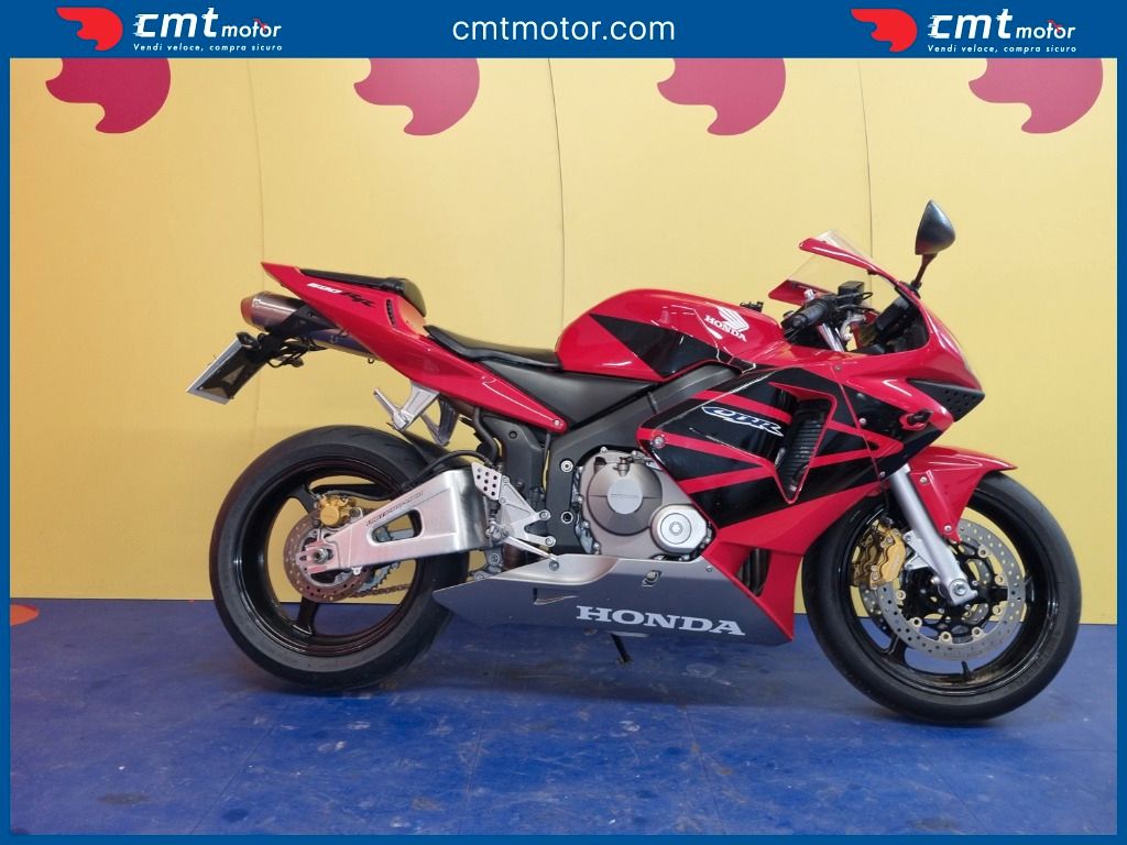 Cbr 600rr Honda Cbr 600 Usata Subito Honda Cbr Rr 600 Usata Carene