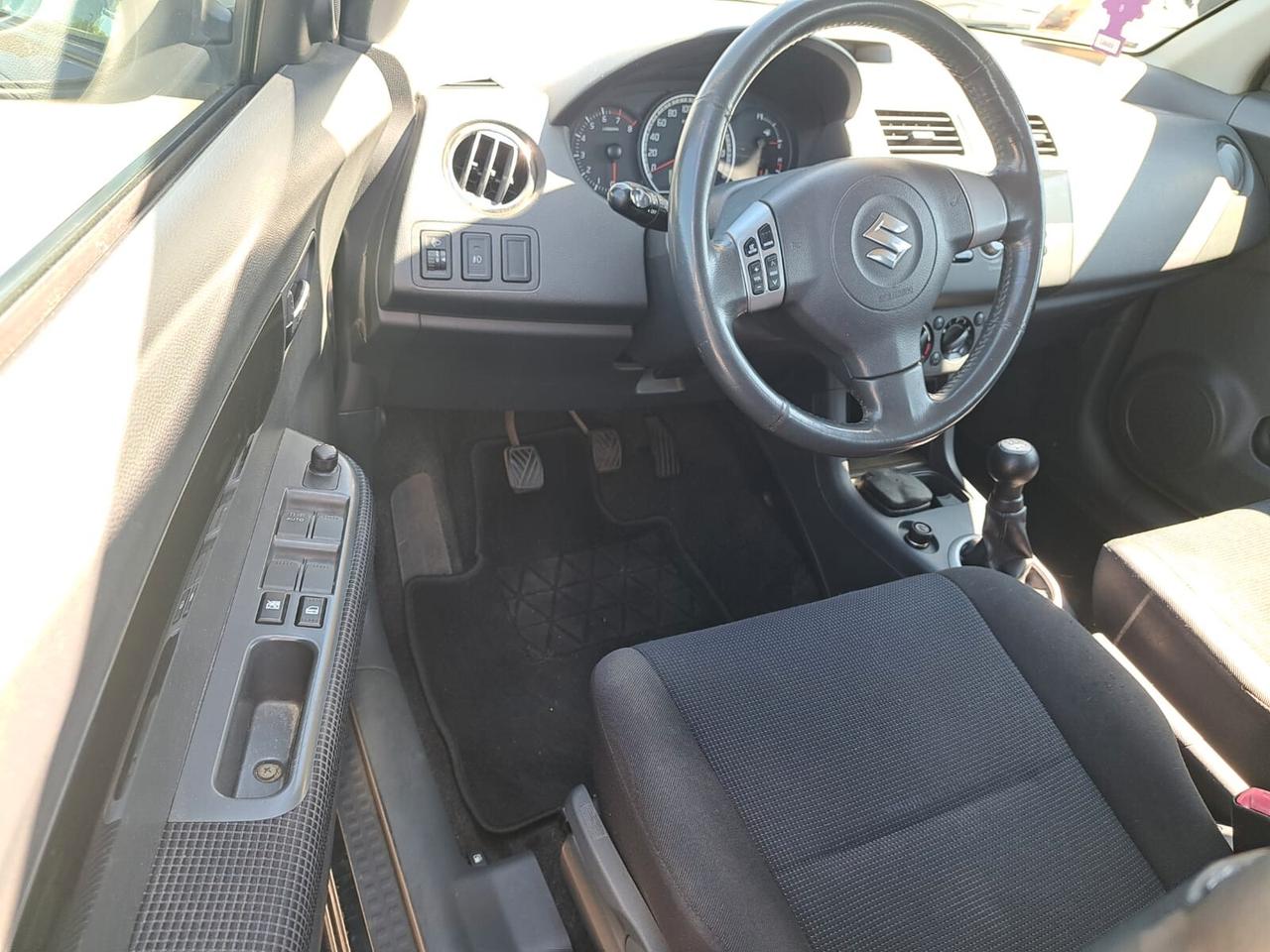 Suzuki Swift 1.3 5p. GLX