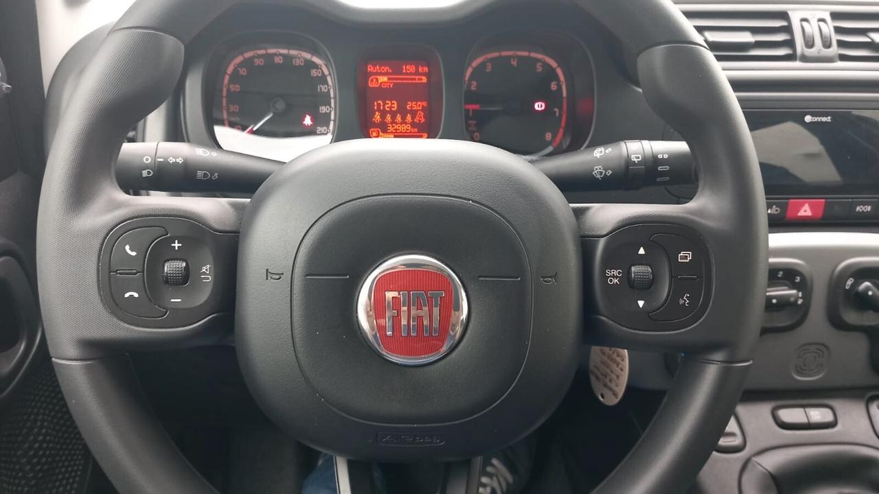 Fiat Panda 1.2 Connected by Wind cross
