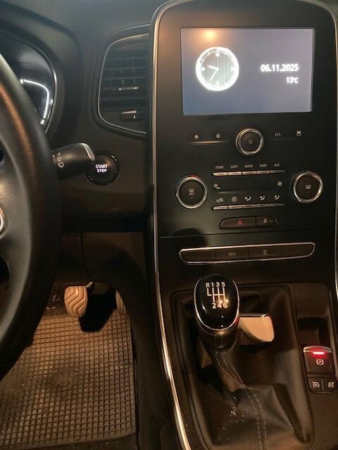 Renault Scenic Scénic TCe 140 CV FAP Sport Edition2