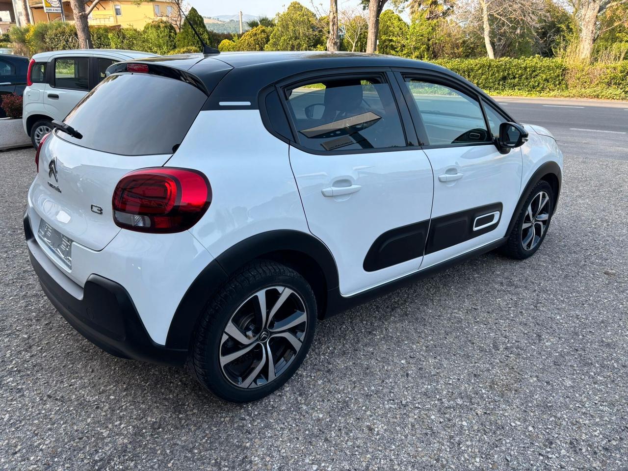 Citroen C3 BlueHDi 100 S&S Shine Pack