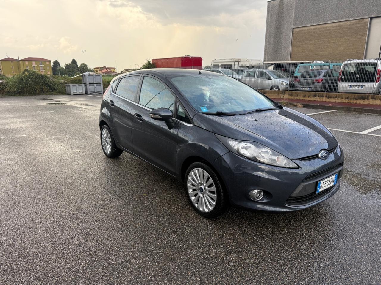 Ford Fiesta 1.4 TDCi 5p. Titanium