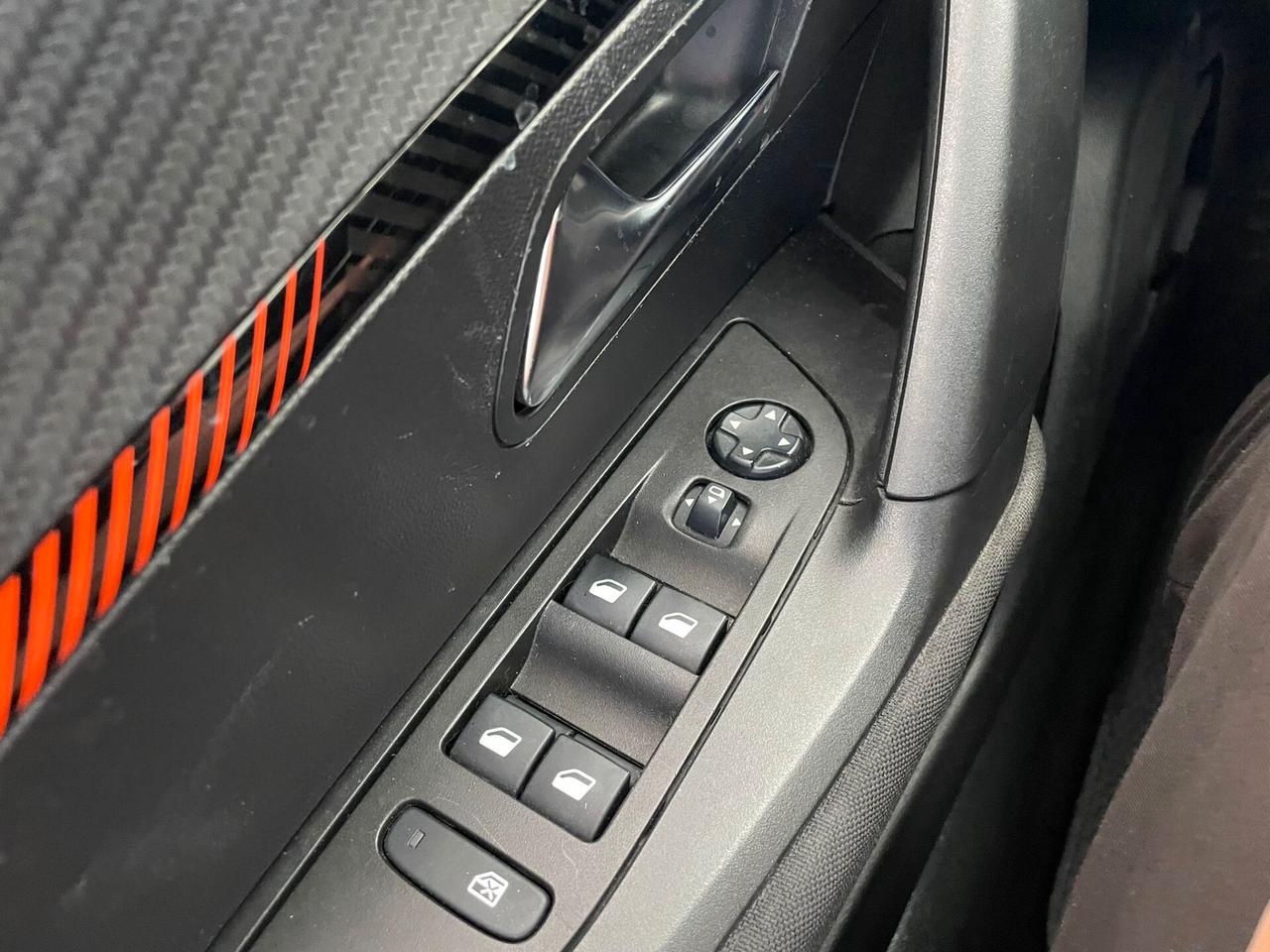 PEUGEOT 1.2 ACTIVE PACK 100cv