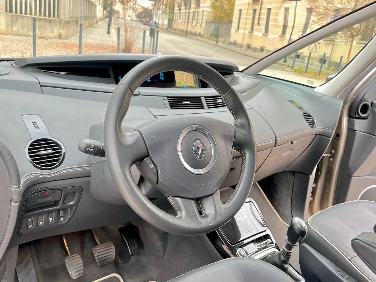 Renault Espace Grand 2.0 dCi 175cv ESM 7Posti Initiale Paris