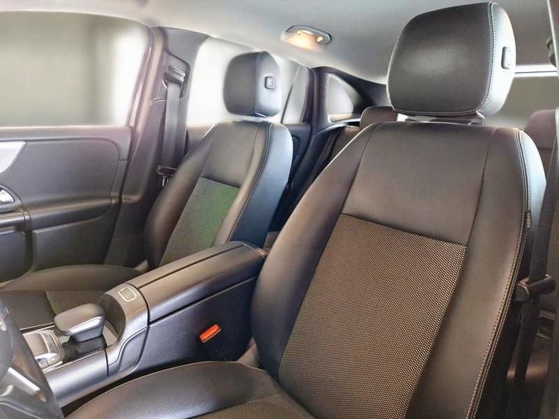 MERCEDES-BENZ GLA 200 d Automatic Business Extra