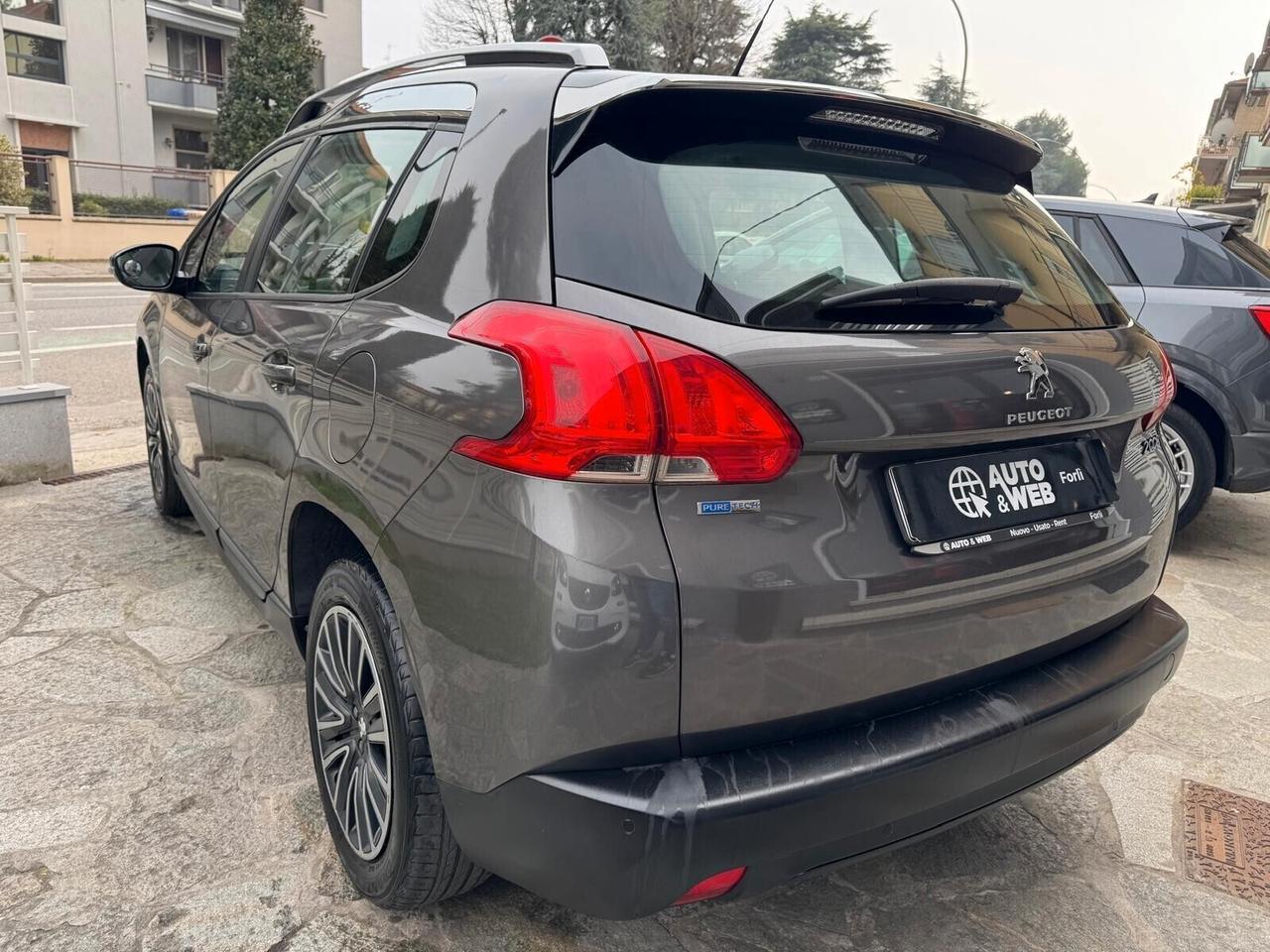 PEUGEOT 2008 PureTech 82 ALLURE GPL NEOPAT