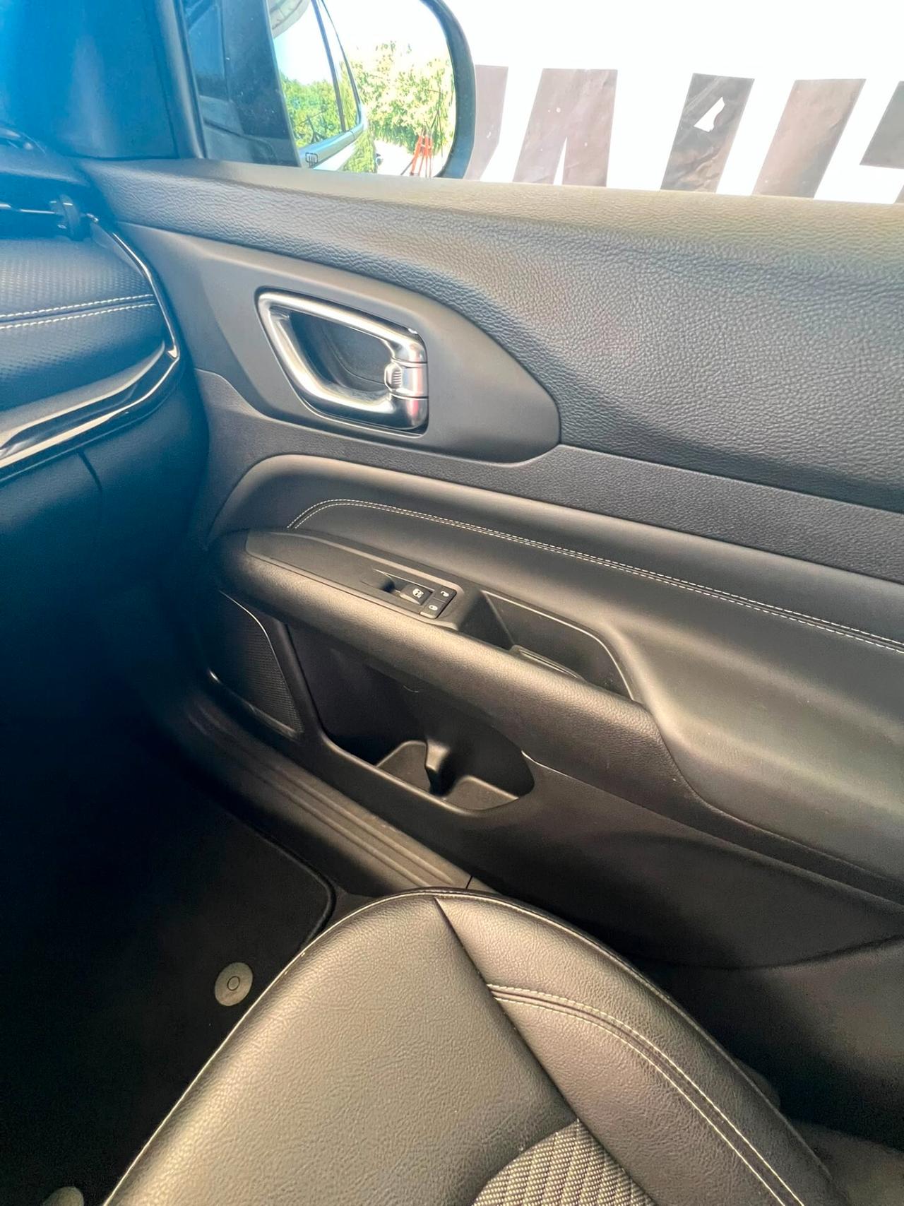 Jeep Compass 1.6 Multijet II 2WD Night Eagle