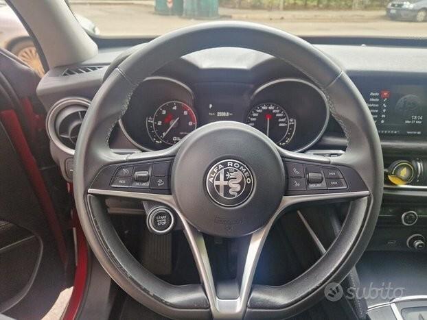 Alfa romeo stelvio 2.2 turbo diesel 180CV AT8